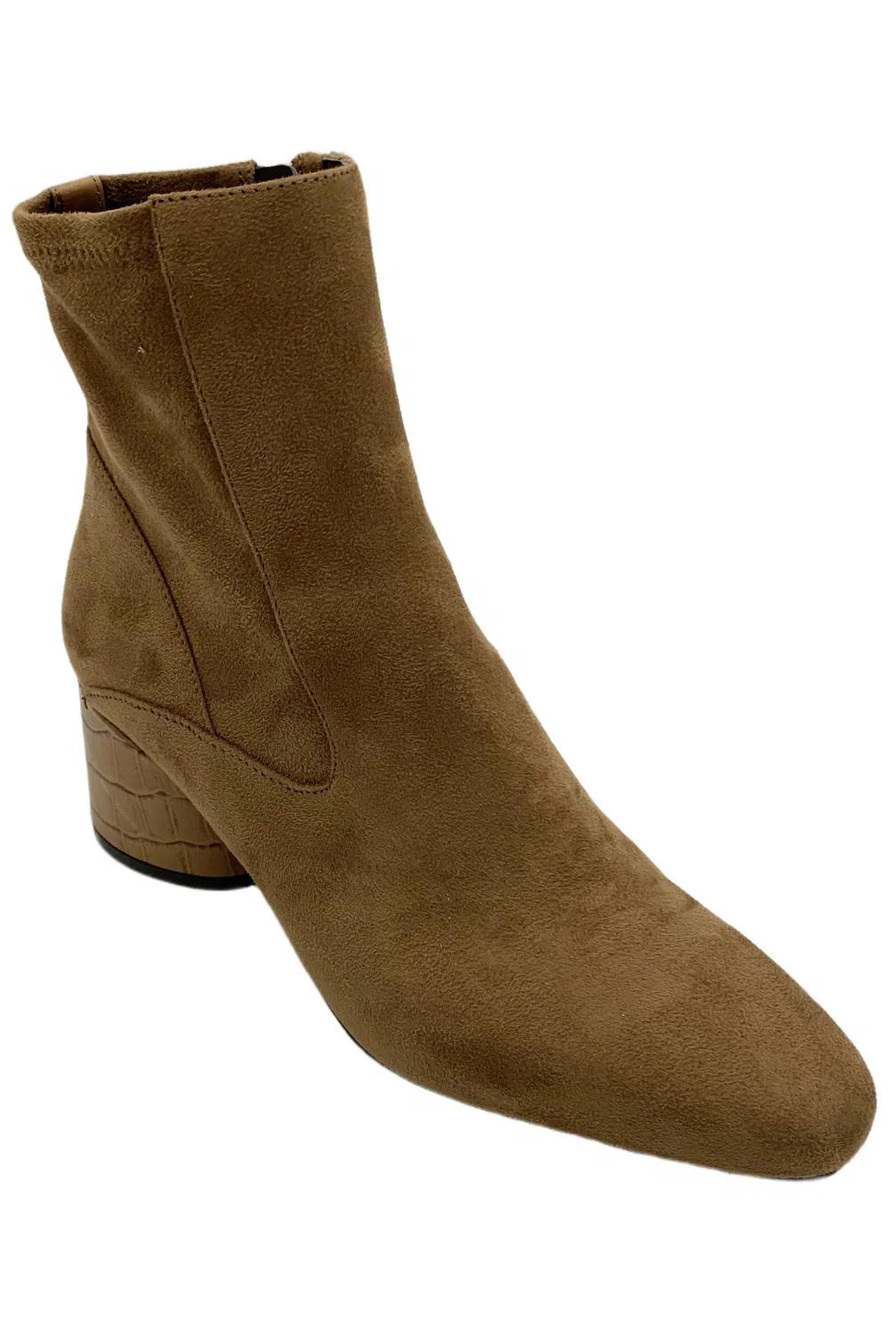 Donald Pliner Women's Gaige Stretch Suede Ankle Boots Saddle - Medium